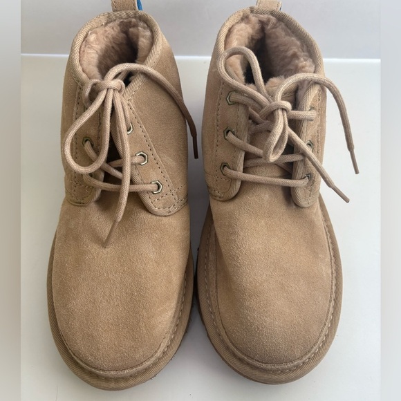 NWOT UGG Neumel Boot Size 5 Men’s/ 6.5 Women’s main image 10